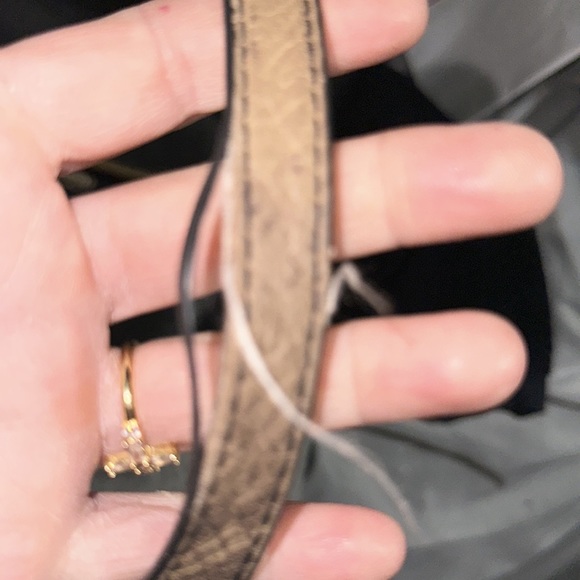 Coach leather black and cream with snakeskin straps very large bag nice - Picture 14 of 17